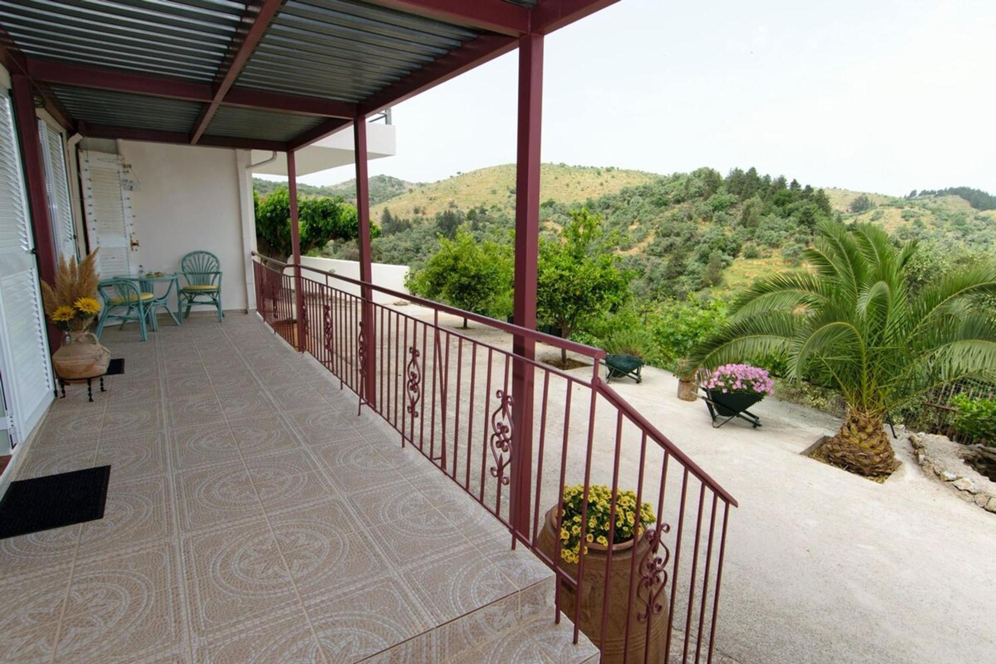Aoria Traditional House With Stuning Mountain View Loulos Dış mekan fotoğraf